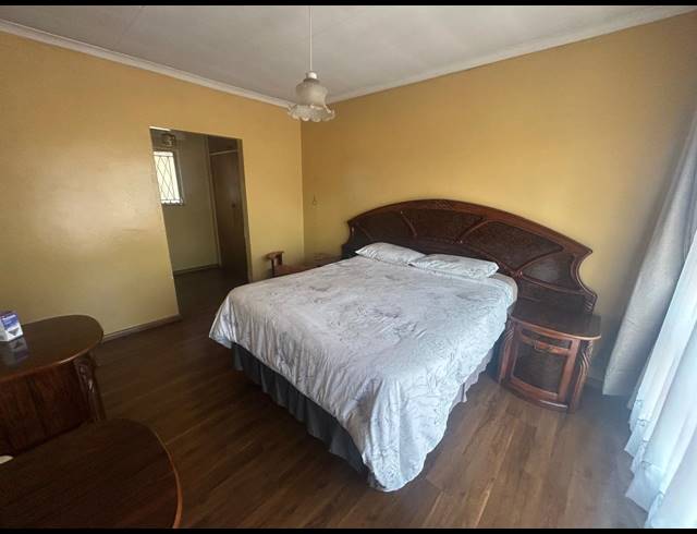 4 BEDROOM HOUSE FOR SALE IN STEEL PARK